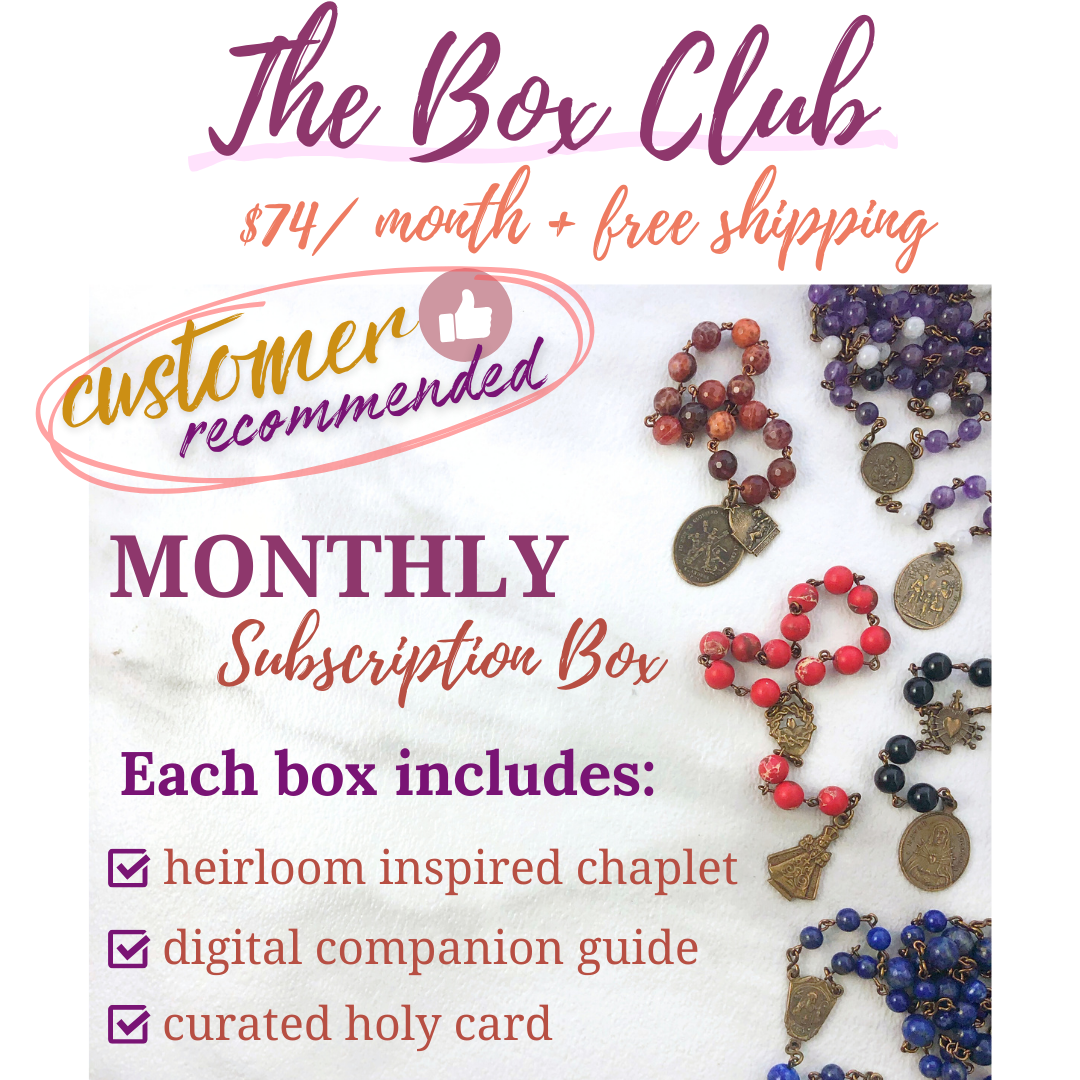 The Deluxe Chaplet Box - MONTH TO MONTH